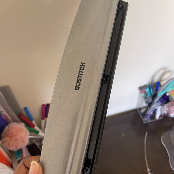 Hole puncher - Picture 8 of 9